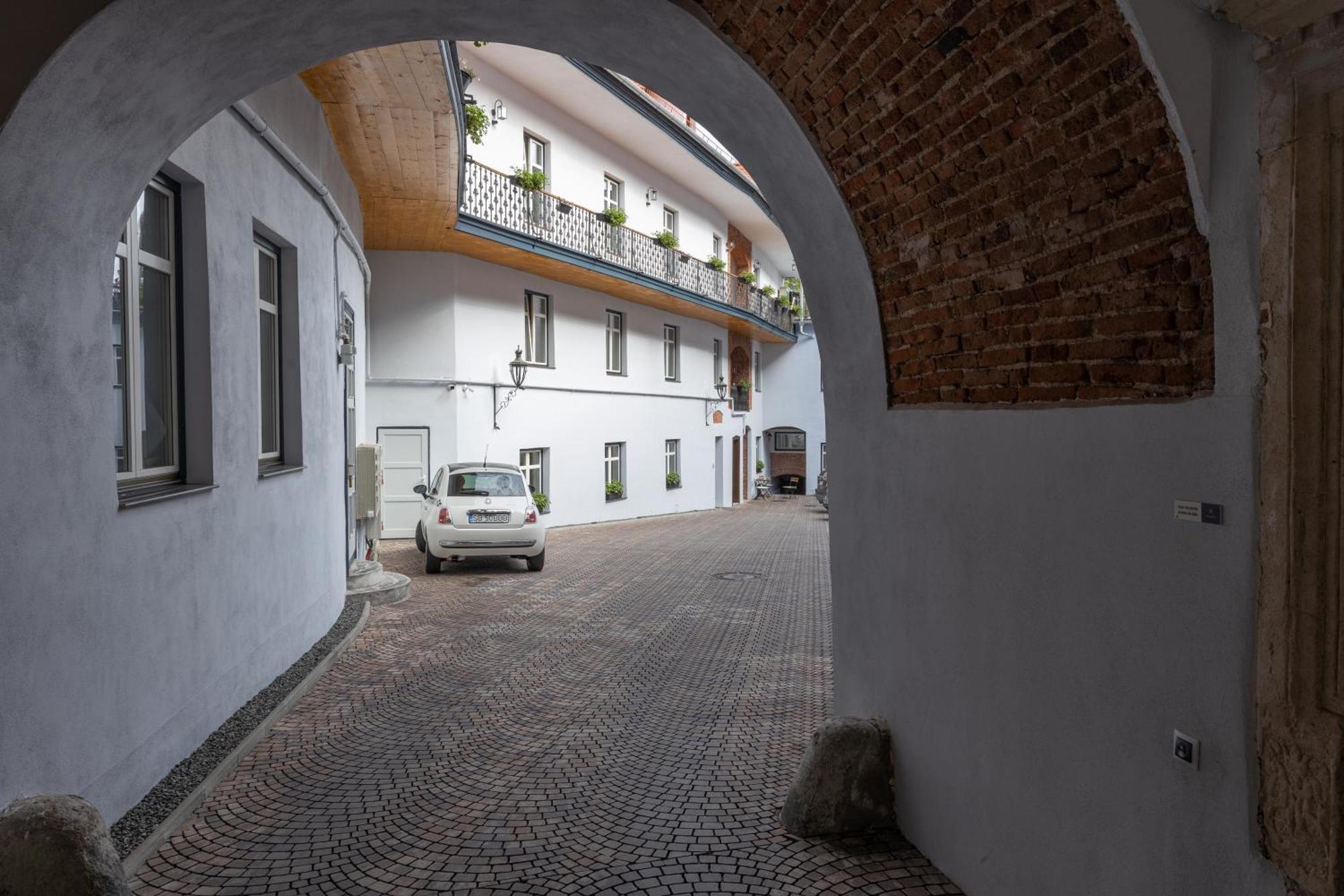 Magister Seven Sibiu Exterior foto