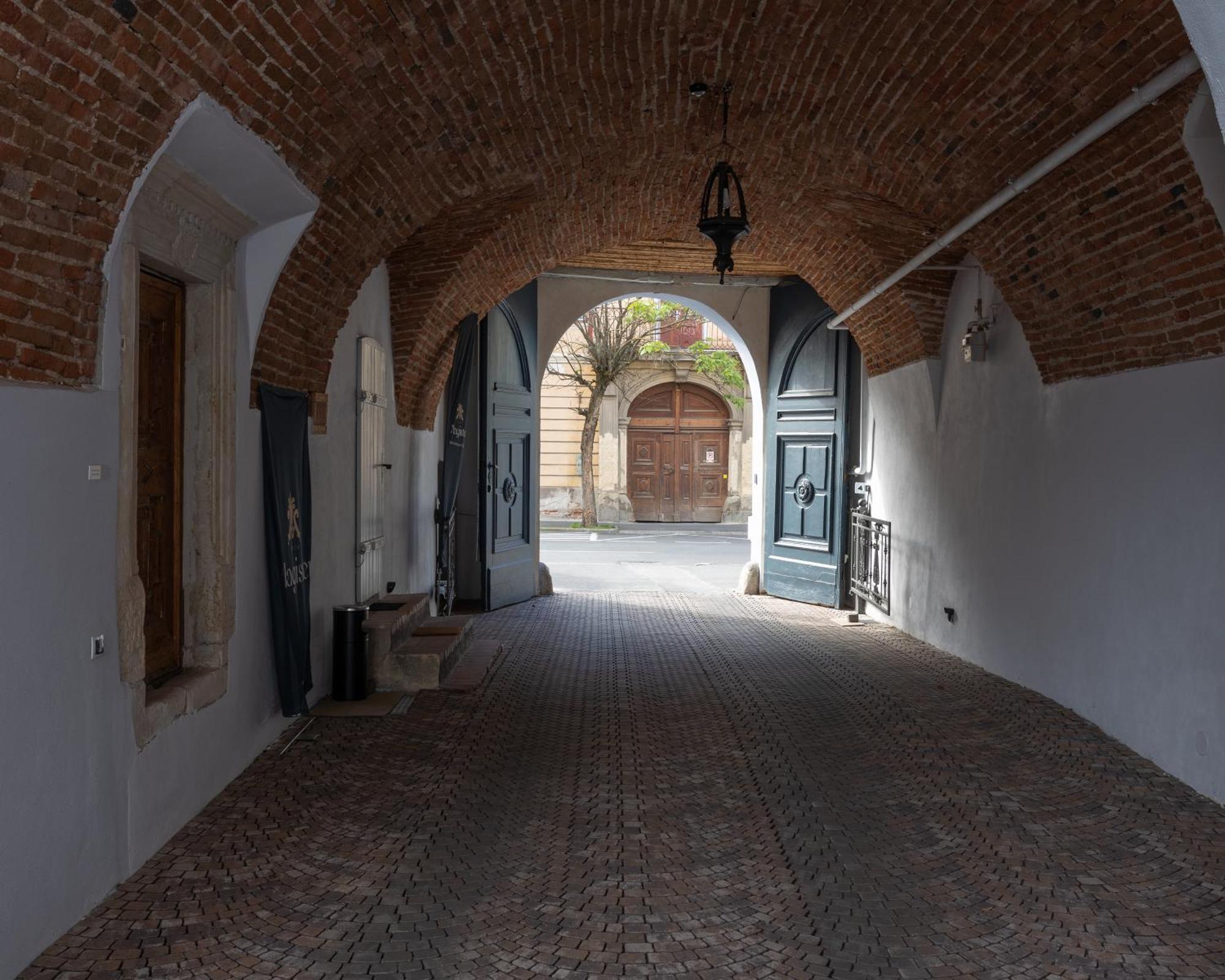 Magister Seven Sibiu Exterior foto